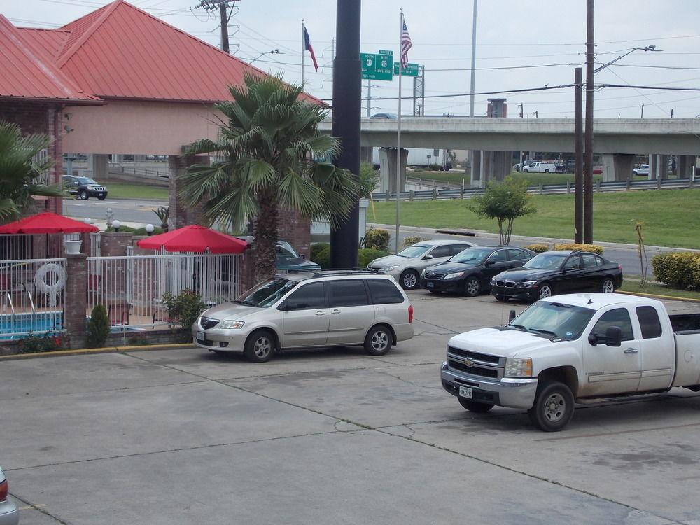 Econo Lodge Inn & Suites Downtown San Antonio Riverwalk Area Extérieur photo